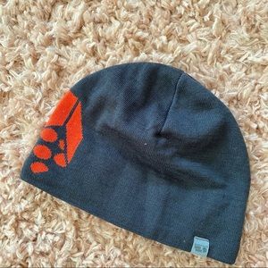 Mountain Hardwear beanie